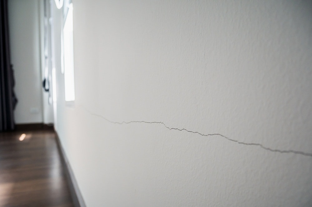 Reasons Why Your Wall Paint Is Getting Cracked